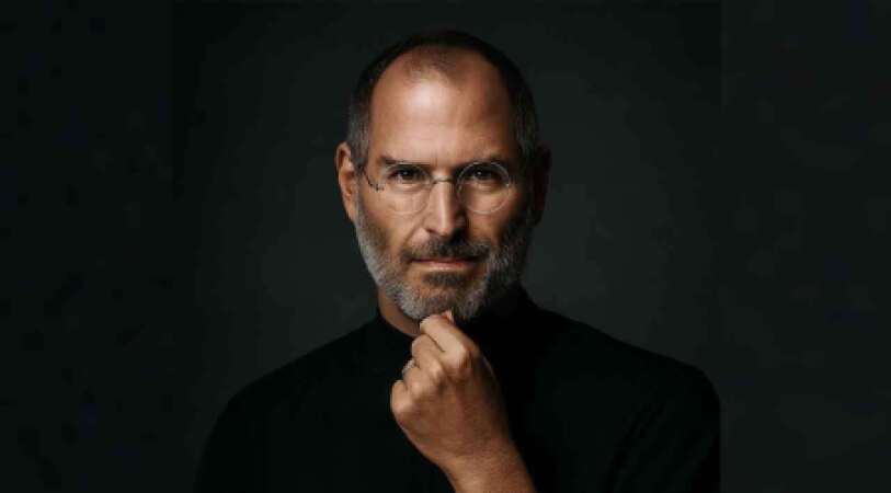 Steve Jobs: A Brief, Inspiring Biography for Young Innovators